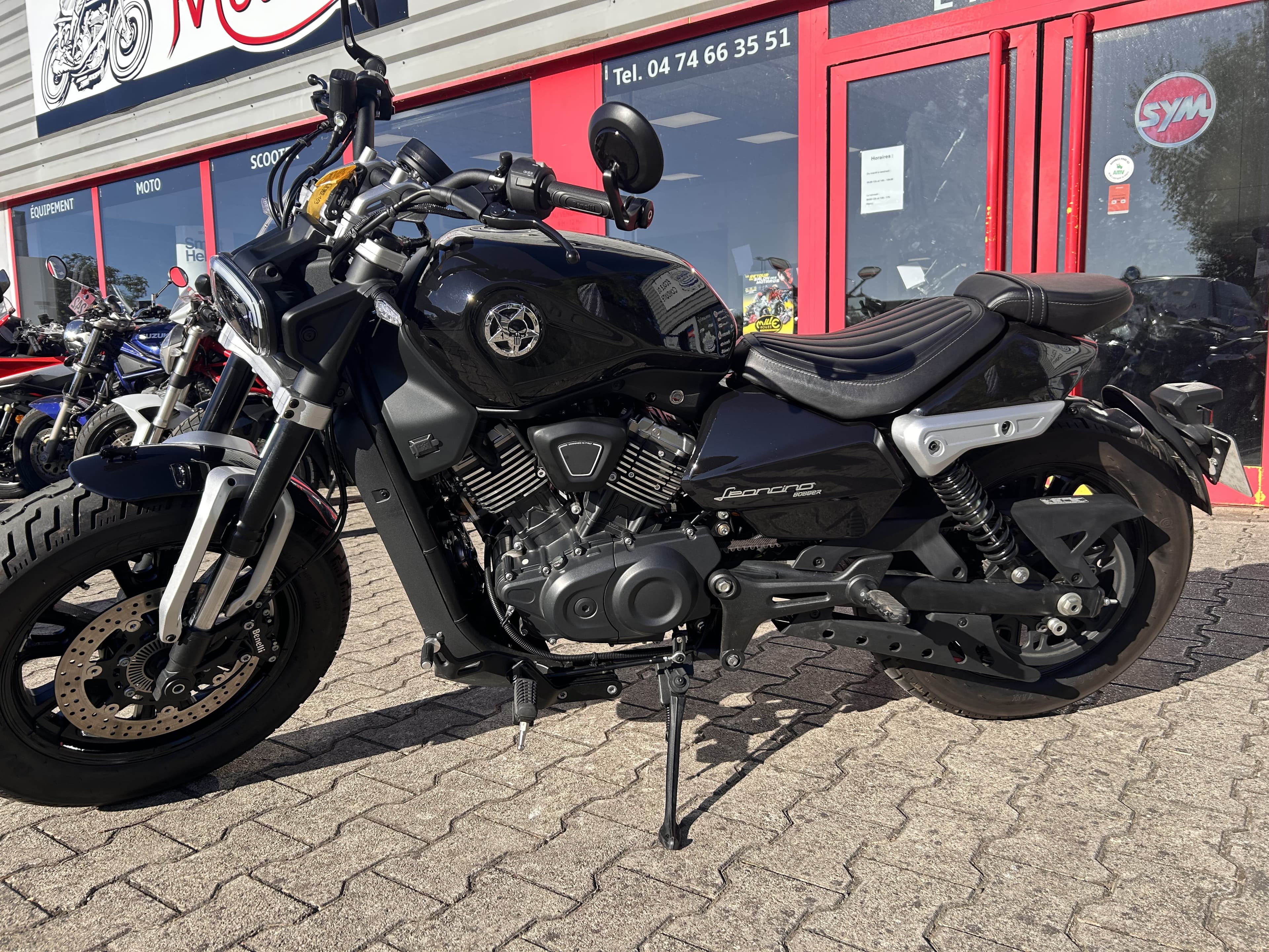 Benelli BENELLI 400 BOBBER – 4 100 KM – GARANTIE CONSTRUCTEUR 36 MOIS 2026 d'occasion — L'Atelier des Motards, Belleville